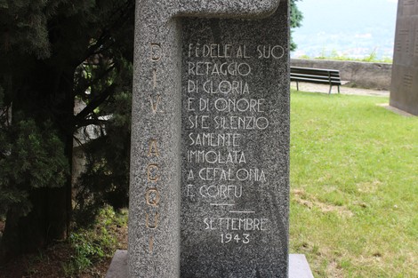 Monumento alla Divisione Acqui, commemorazione del sacrificio dei soldati a Cefalonia e Corfù, settembre 1943.