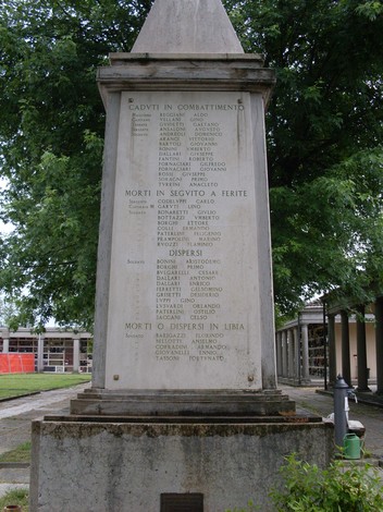 Monumento ai Caduti di San Martino, commemorazione dei soldati e civili persi in guerra.