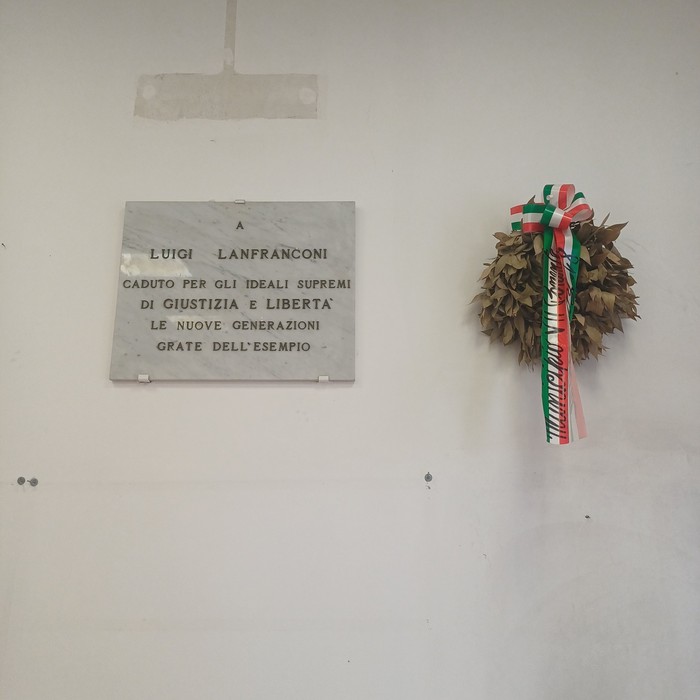 Lapide a Lanfranconi, Comune di Genova (GE), foto 2