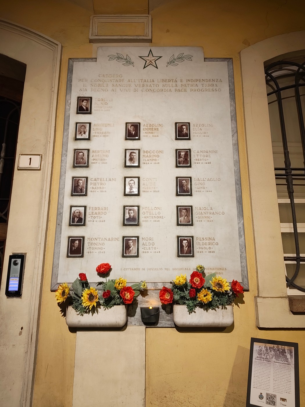 Lapide ai Caduti della Resistenza, Comune di Poviglio (RE), foto 1