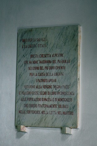 Chiesetta dei Partigiani del Pasquilio, memoriale dedicato ai patrioti della resistenza per la libertà d'Italia.