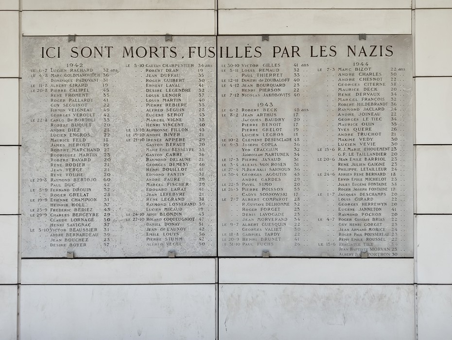 Lapide ai fucilati del poligono di tiro di Balard, Francia, foto 2
