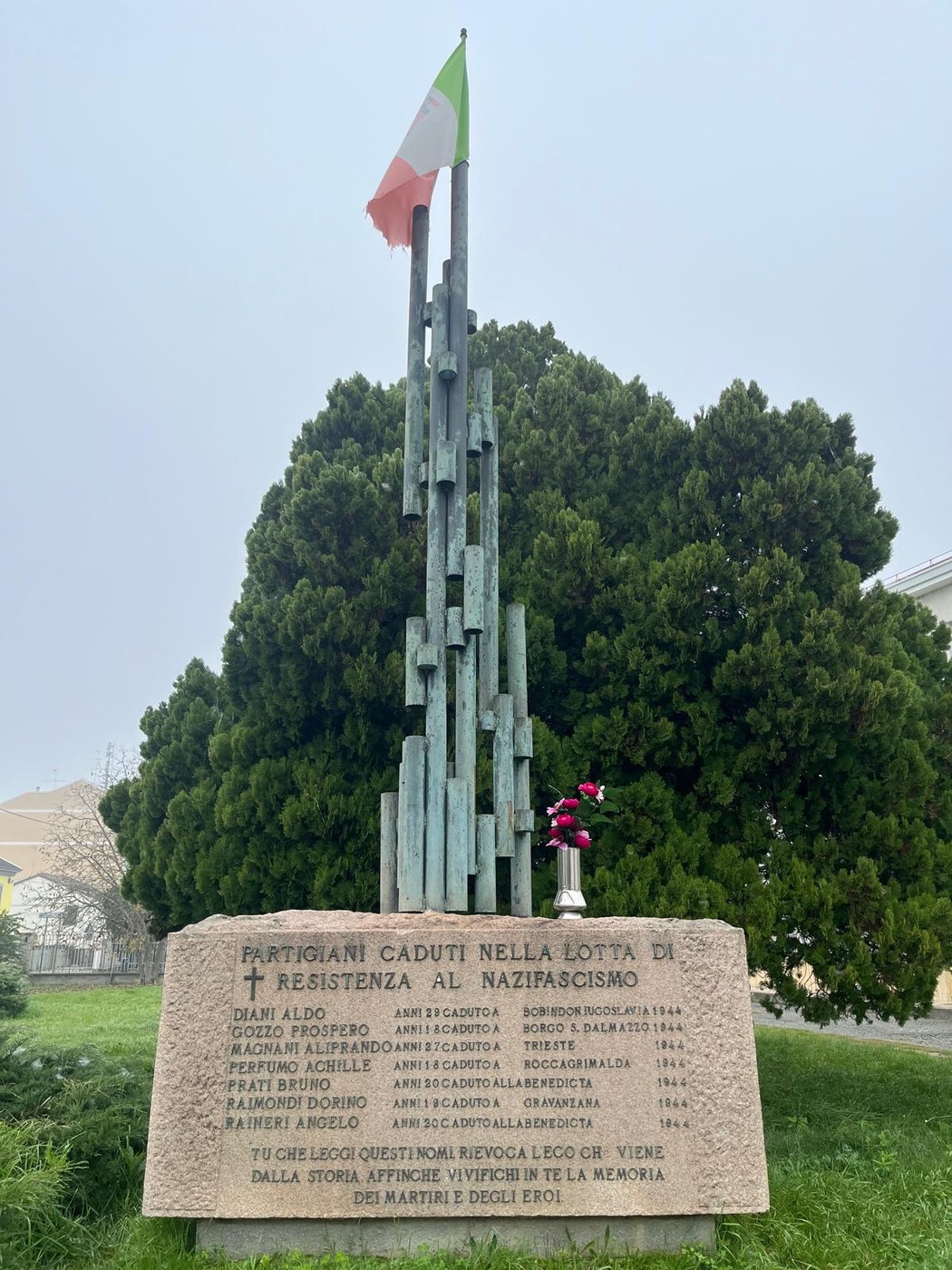 Monumento ai Caduti per la Libertà di Spinetta Marengo, in memoria dei partigiani e della resistenza al nazifascismo.