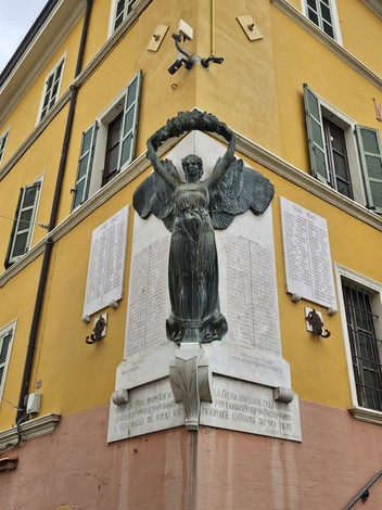 Lapidi ai Caduti, Comune di Traversetolo (PR), foto 1