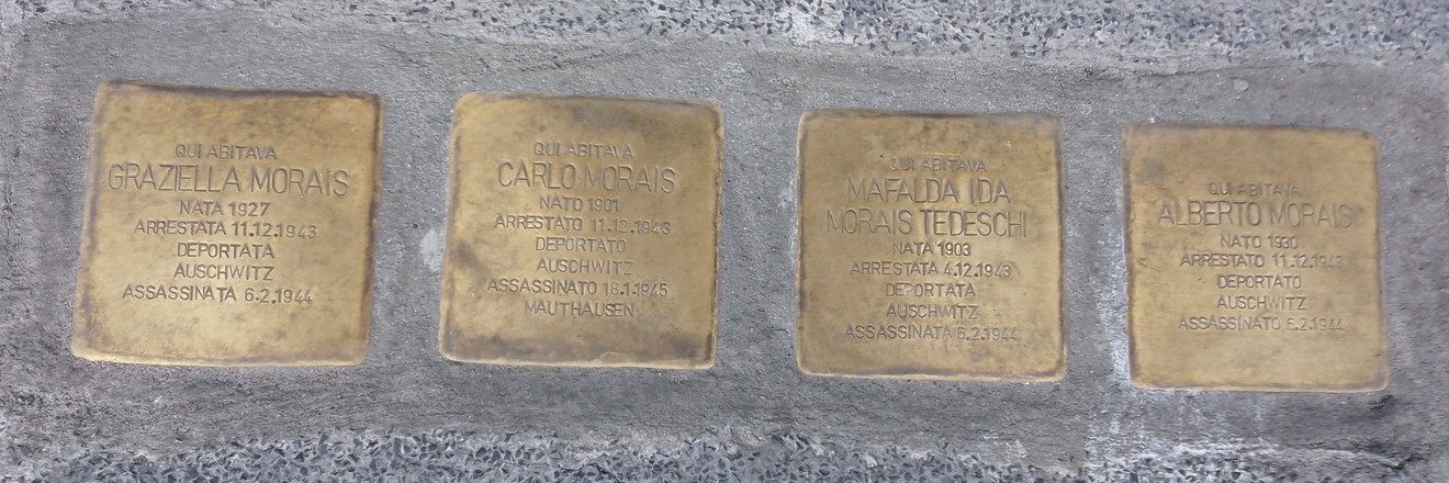 Pietre d'inciampo dedicate alla famiglia Morais-Tedeschi in memoria delle vittime della persecuzione razziale.