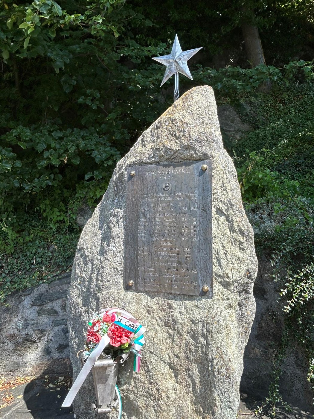 Cippo ai caduti di Celle, Comune di Caprie (TO), foto 1