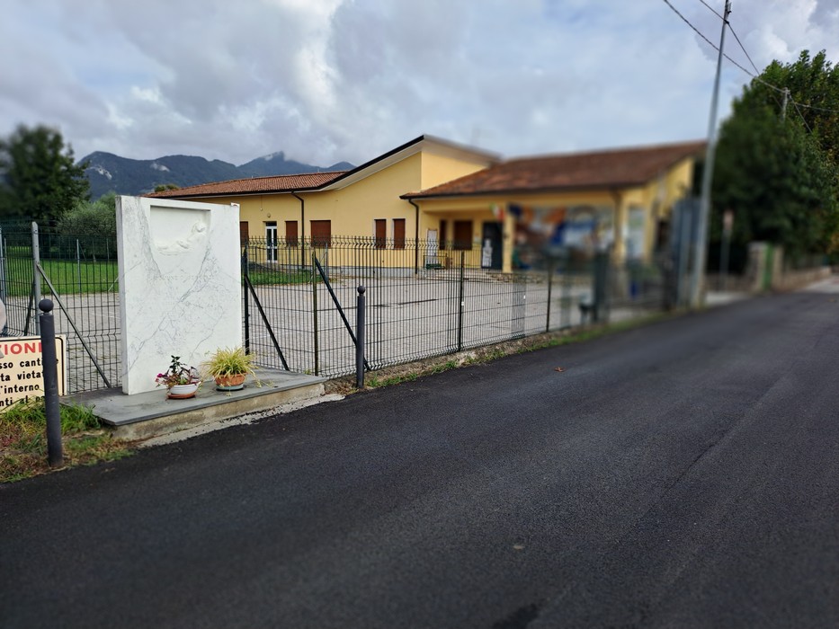 Monumento per la strage del Ranocchiaio, Comune di Seravezza (LU), foto 2