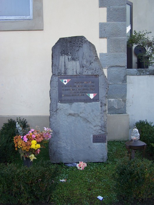 Monumento agli Internati Militari Italiani, dedicato alla memoria dei soldati internati durante il conflitto.