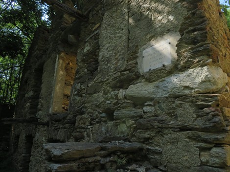 Lapide a Tomassone, Comune di San Giorio di Susa (TO), foto 1