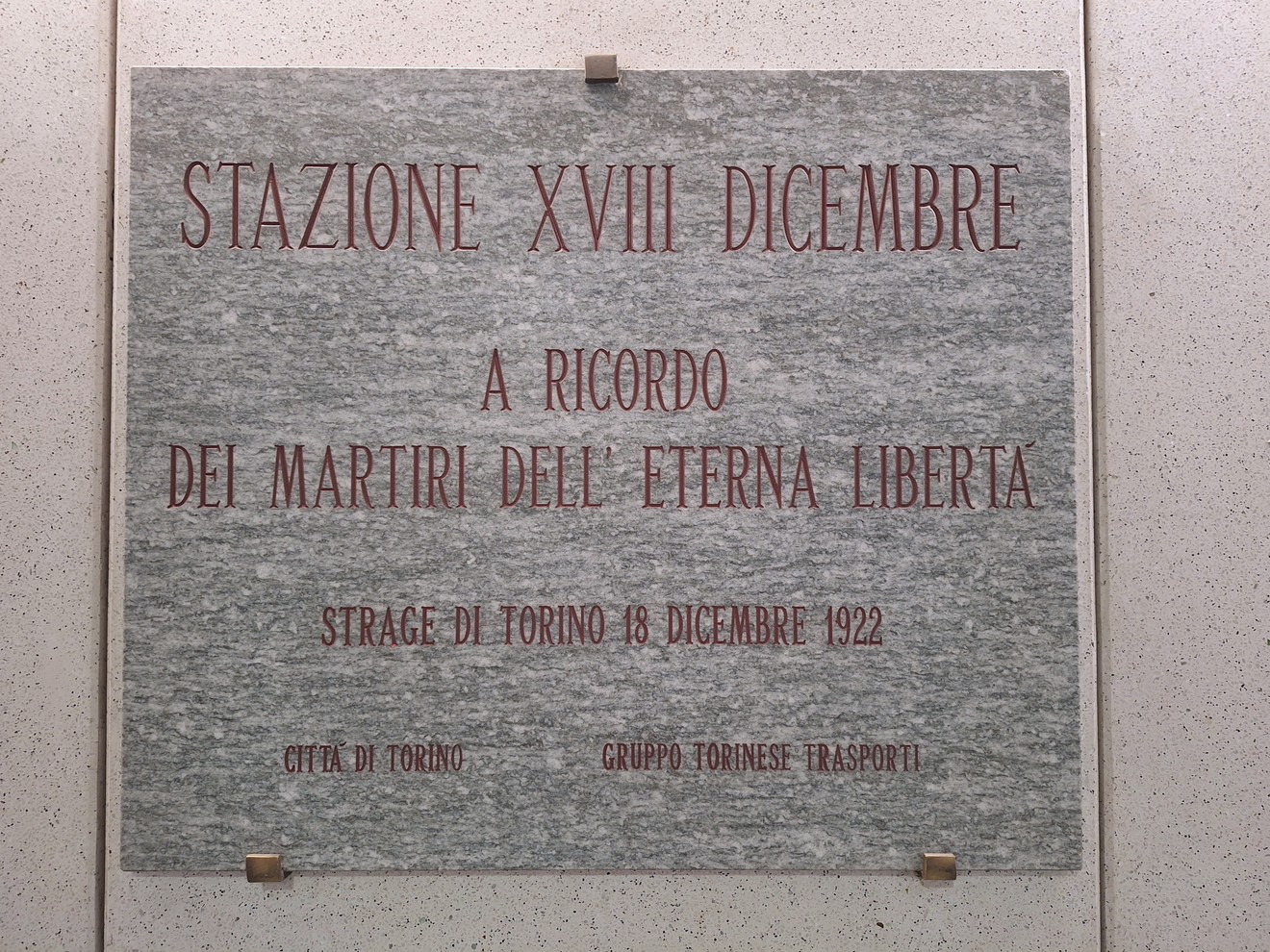 Lapide alla strage del 18 dicembre 1922, Comune di Torino (TO), foto 1