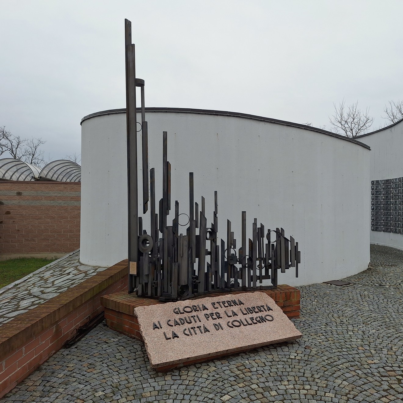 Monumento ai Caduti per la Libertà, Comune di Collegno (TO), foto 1