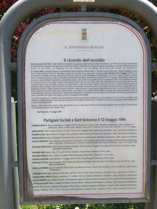 Monumento ai partigiani fucilati, in ricordo degli eventi tragici del 12 maggio 1944 a Sant'Antonino di Susa.