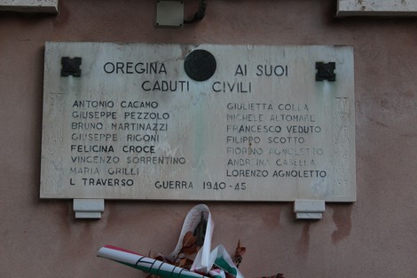 Lapidi commemorative ai caduti di Oregina, onorando i civili persi durante la guerra 1940-45.