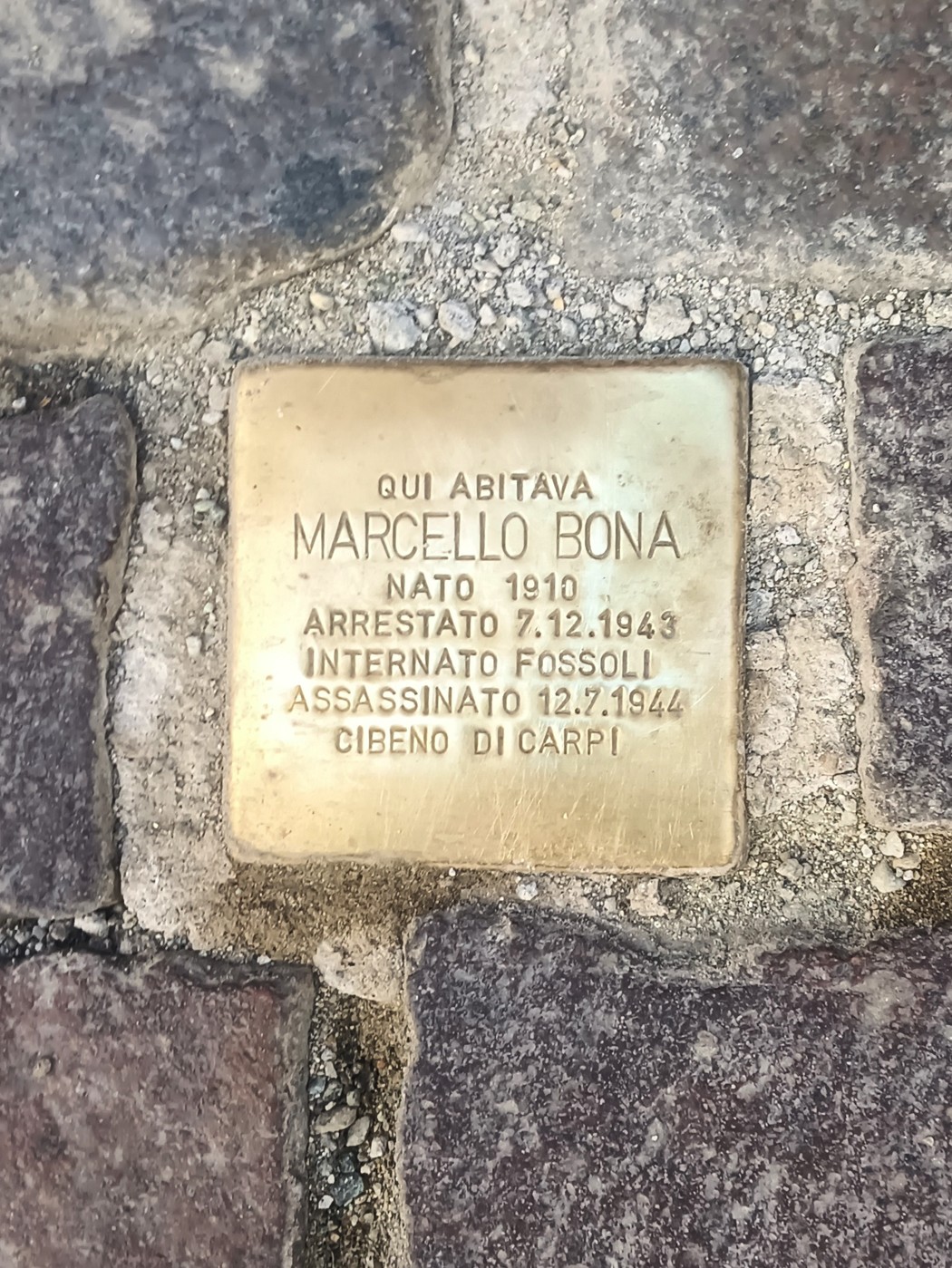 Pietra d'inciampo a Bona, Comune di Biella (BI), foto 1