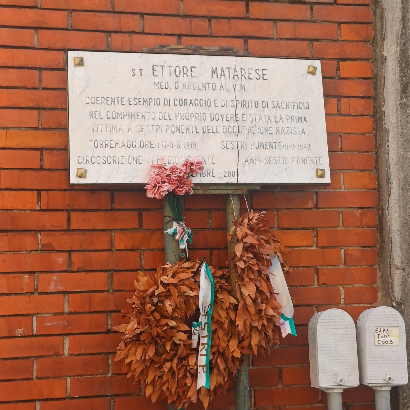 Lapide a Matarese, Comune di Genova (GE), foto 1