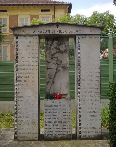 Monumento ai Caduti di Villa Bagno, commemorazione dei soldati locali delle guerre mondiali.