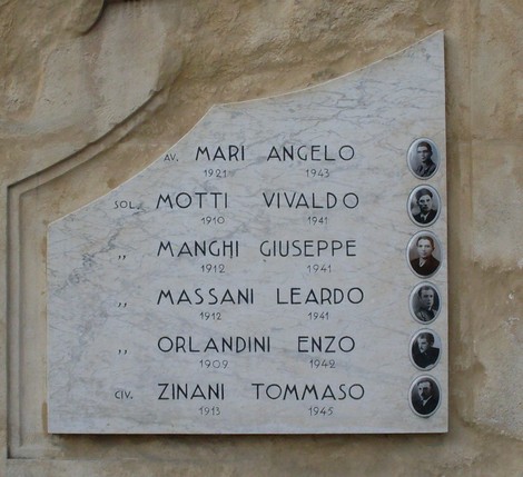 Monumento ai Caduti di Gavassa, dedicato ai soldati e civili per il loro sacrificio durante la guerra.