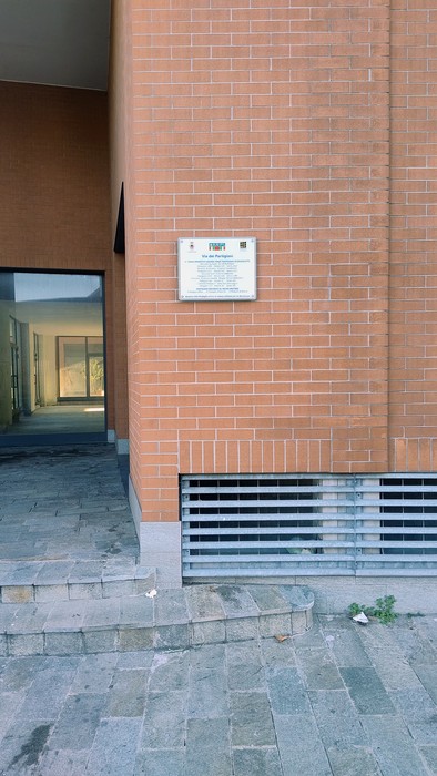 Targa alle formazioni partigiane, Comune di Savona (SV), foto 2