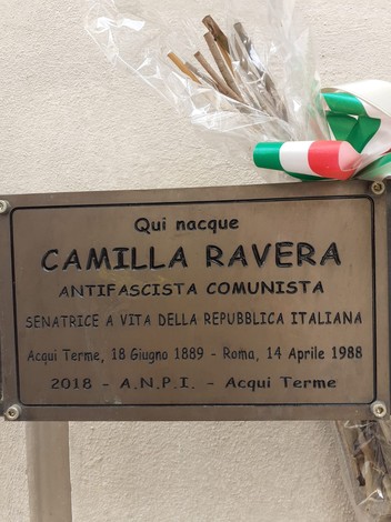 Targa a Ravera, Comune di Acqui Terme (AL), foto 1