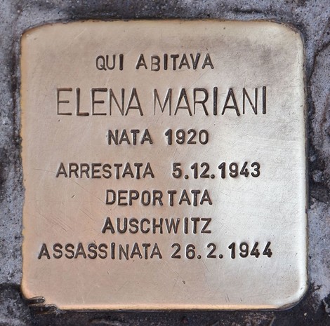 Pietra d'inciampo dedicata alla memoria di Elena Mariani, vittima della persecuzione durante la Seconda Guerra Mondiale.