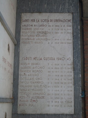 Sacrario dei Caduti di Sesso: monumento commemorativo ai caduti della lotta di liberazione e della Seconda Guerra Mondiale.