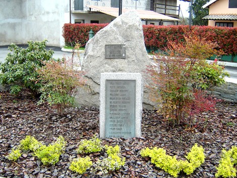 Monumento ai caduti di Villanova, commemorazione dei militari e civili che hanno sacrificato la vita.