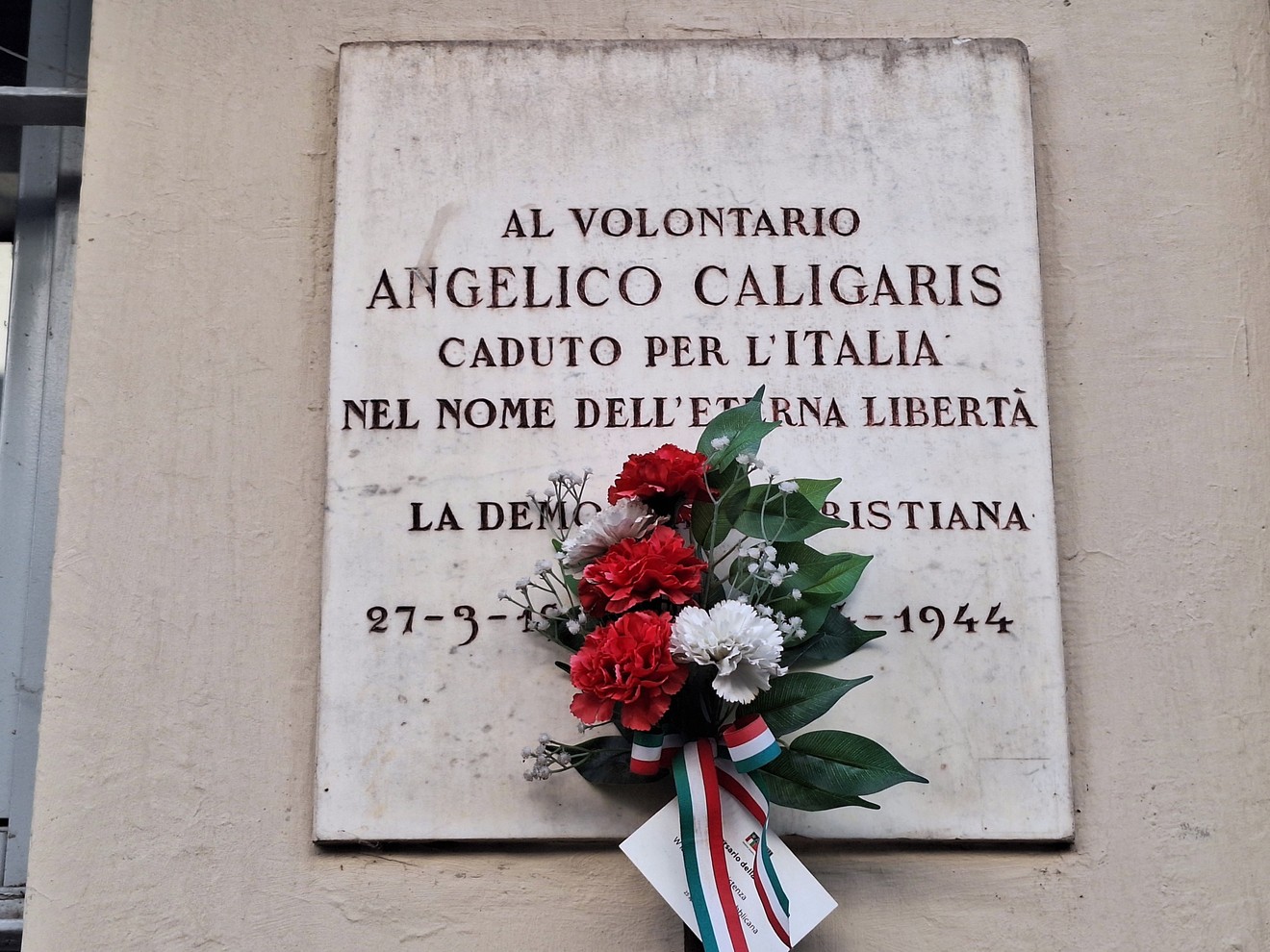 Lapide a Caligaris, Comune di Torino (TO), foto 1
