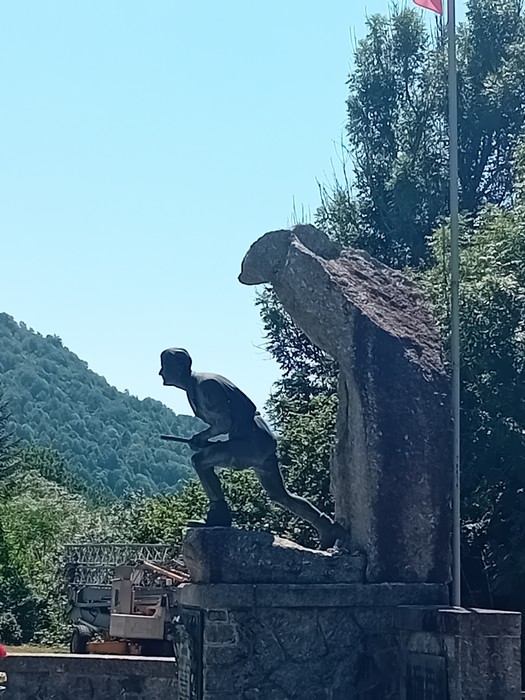 Monumento a Teppati Losé e alle brigate partigiane, Comune di Ceres (TO), foto 5
