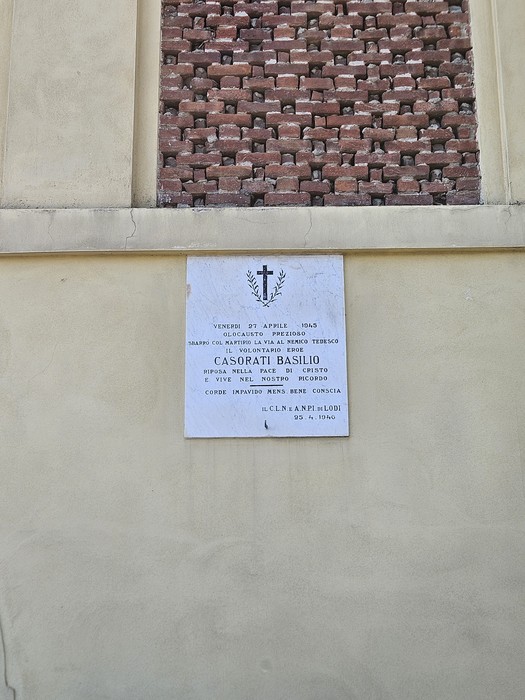 Lapide a Casorati, Comune di Lodi (LO), foto 2