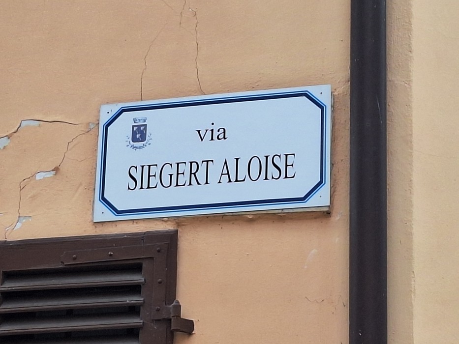Lapide a Siegert e Aloise, Comune di Gassino Torinese (TO), foto 3