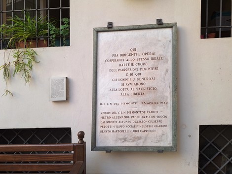 Vecchia lapide al Comitato di Liberazione Nazionale piemontese, Comune di Torino (TO), foto 1