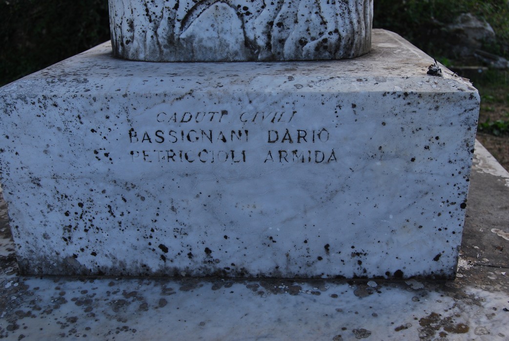 Monumento ai caduti, commemorazione di coloro che hanno sacrificato la vita per la patria.