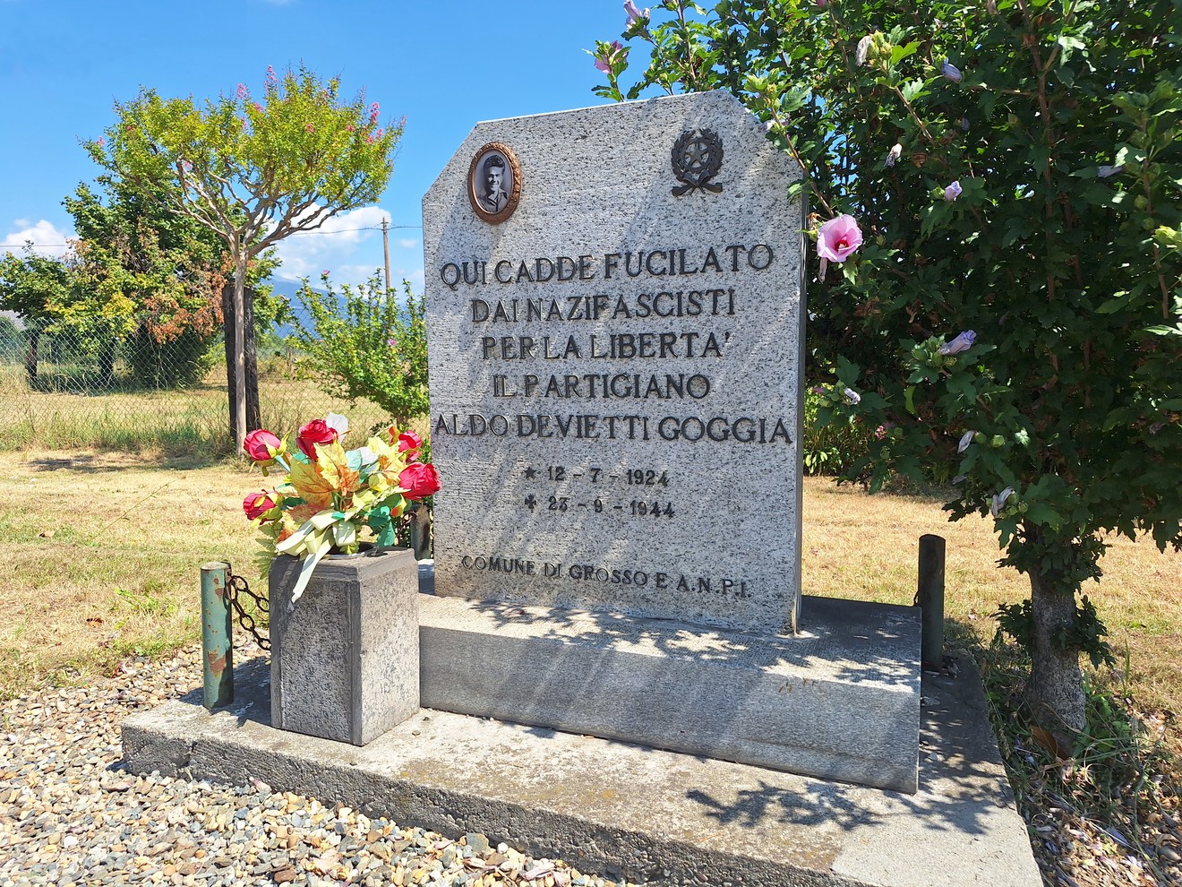 Cippo a Devietti Goggia, Comune di Grosso (TO), foto 1