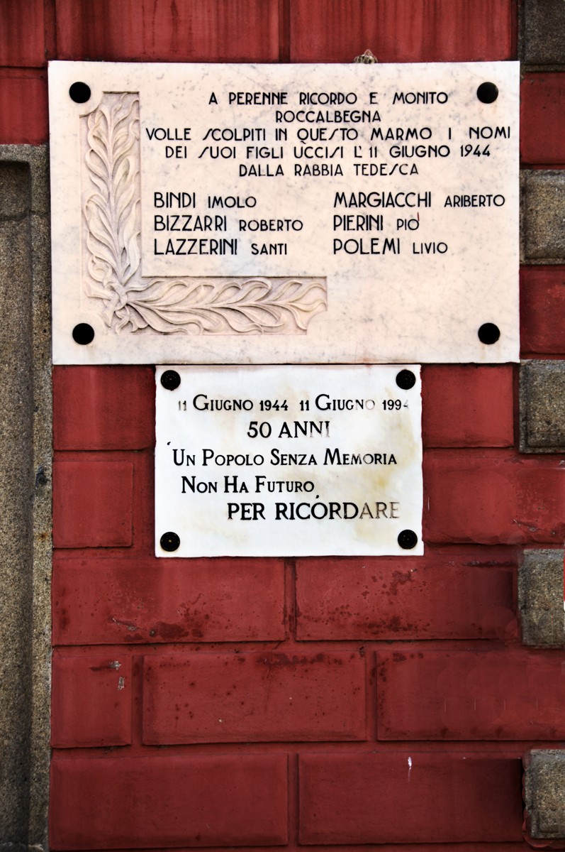 Lapide commemorativa a Bindi e altri, in memoria delle vittime del 11 giugno 1944 a Roccalbegna.