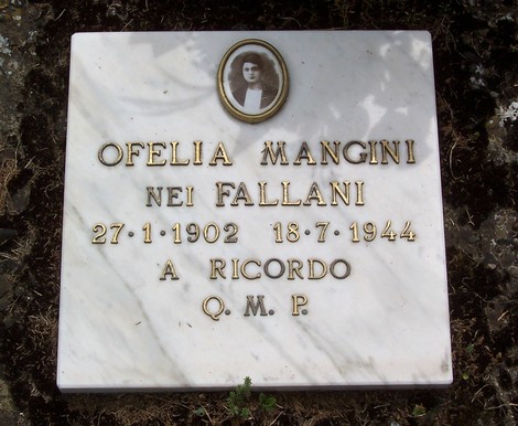 Targa commemorativa nel cimitero di Badia a Settimo, dedicata a Ofelia Mangini.