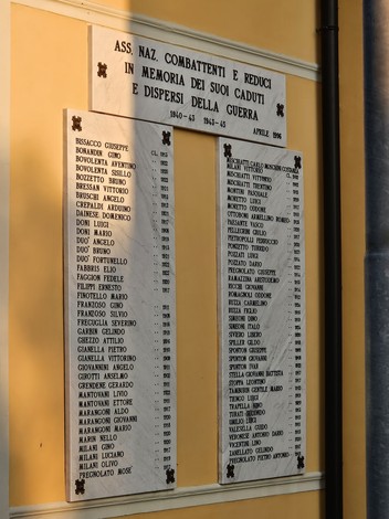 Lapidi ai Caduti e Dispersi della guerra 1940-45, Comune di Taglio di Po (RO), foto 1