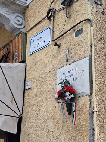 Lapide a Tubino, Comune di Gassino Torinese (TO), foto 2
