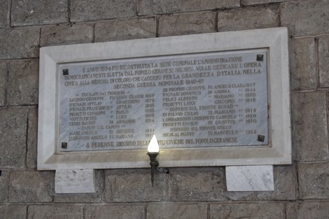 Lapide e targa ai caduti, Comune di Gerano (RM), foto 1