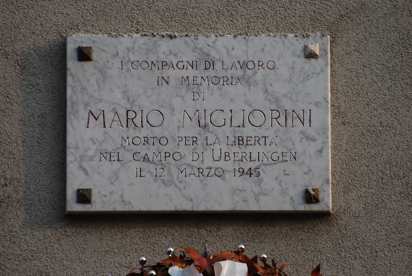 Lapide commemorativa in memoria di Mario Migliorini, morto per la libertà nel 1945 a Uberlingen.