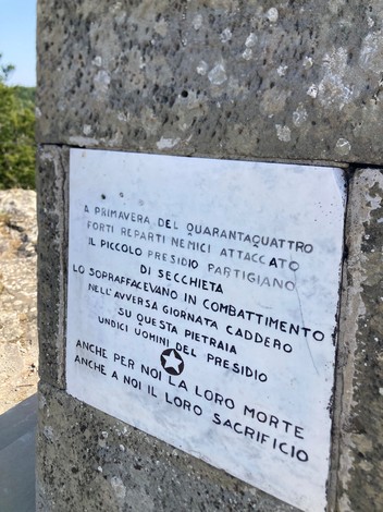Monumento in Secchieta, Comune di Reggello (FI), foto 2