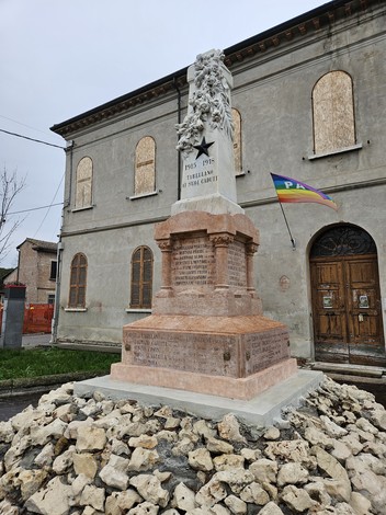 Monumento ai Caduti di Tabellano, Comune di Suzzara (MN), foto 2