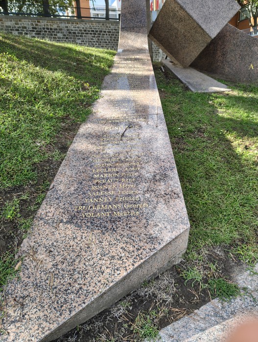 Monumento ai caduti della Resistenza e della deportazione, Francia, foto 2