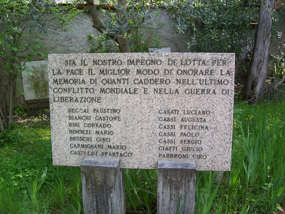 Monumento ai caduti di Varlungo, commemorazione dei caduti della guerra di liberazione.