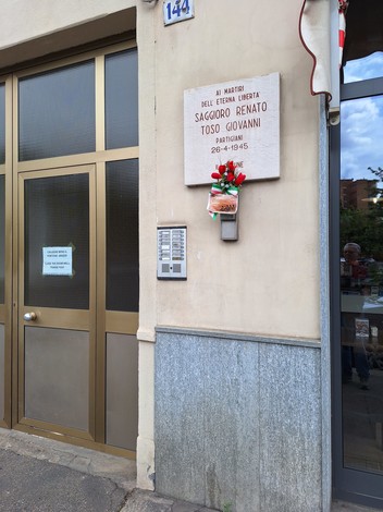 Lapide a Saggioro e Toso, Comune di Torino (TO), foto 2