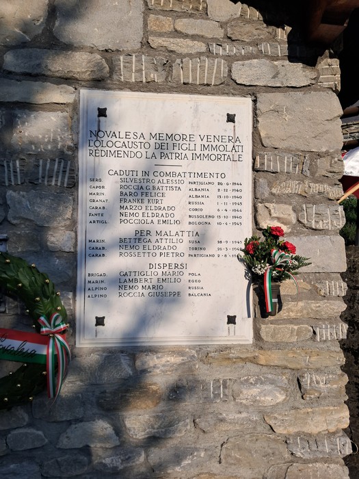 Lapide ai caduti, Comune di Novalesa (TO), foto 2