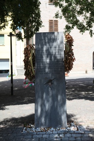 Monumento ai Caduti per la libertà, Comune di Castelnuovo Rangone (MO), foto 1