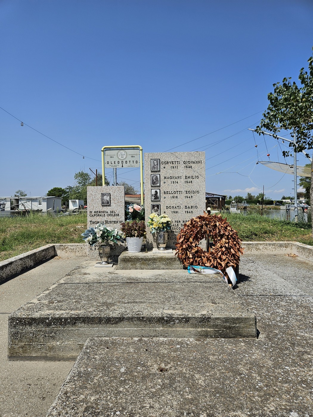 Cippo ad Hunter, Comune di Comacchio (FE), foto 1
