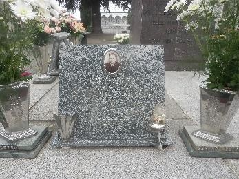 Sacrario dei partigiani di Cappuccini, luogo di memoria e omaggio ai caduti per la libertà.