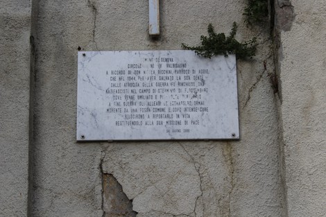 Lapide a Ricchini, Comune di Genova (GE), foto 2