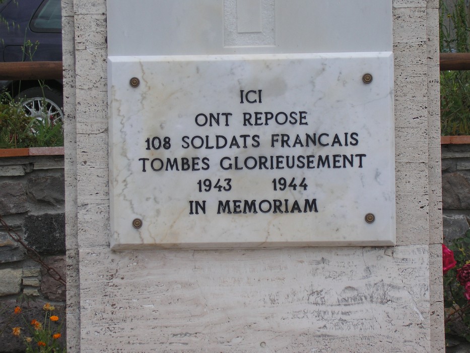 Monumento ai caduti della Legione Straniera, onore a 108 soldati francesi, 1943-1944. In memoria.